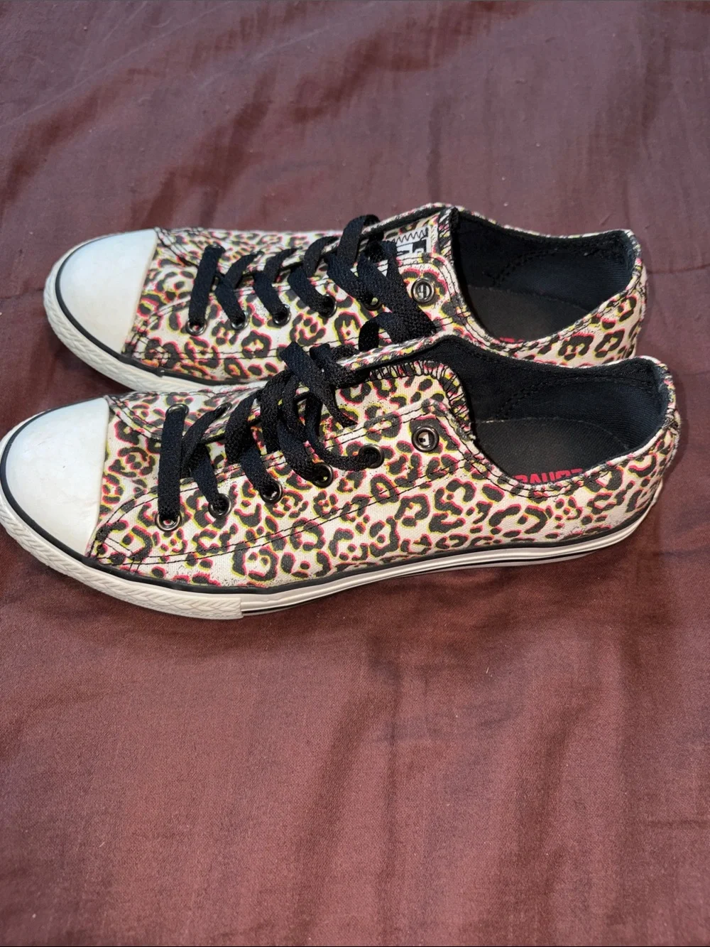 Men’s Sneakers by Converse Brand. GUC!